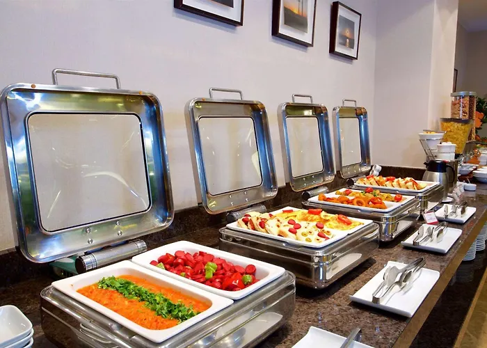 Ramada By Wyndham Taksim 4*