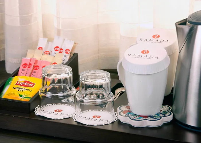 Ramada By Wyndham Taksim 4* Стамбул