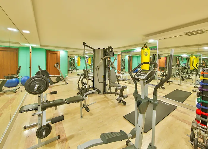 Ramada By Wyndham Taksim Отель Стамбул