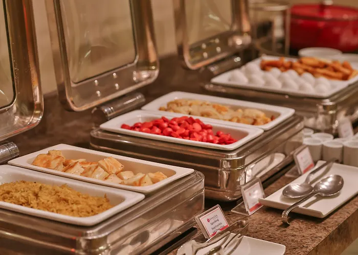 Ramada By Wyndham Taksim 4*