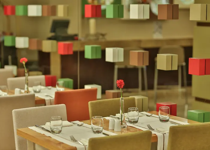 Ramada By Wyndham Taksim Отель 4*