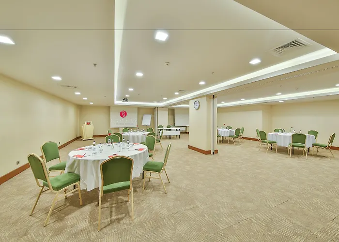 Ramada By Wyndham Taksim 4* Стамбул