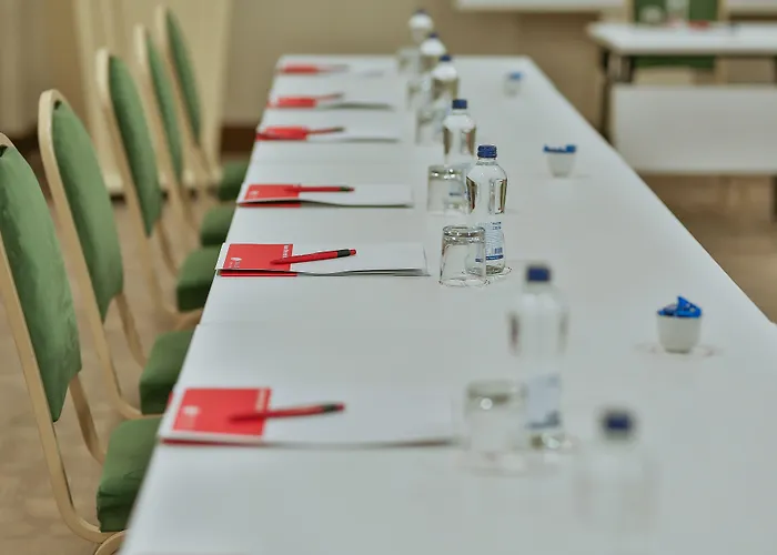 Отель Ramada By Wyndham Taksim Стамбул