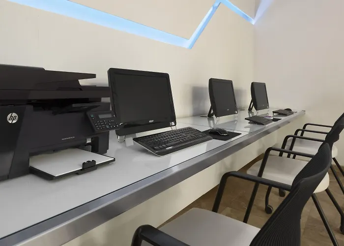 Ramada By Wyndham Taksim Отель 4*