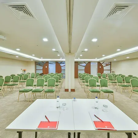 Ramada By Wyndham Taksim 4* Istanboel