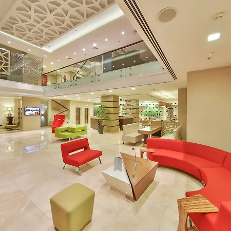 Hotel Ramada By Wyndham Taksim Istanboel