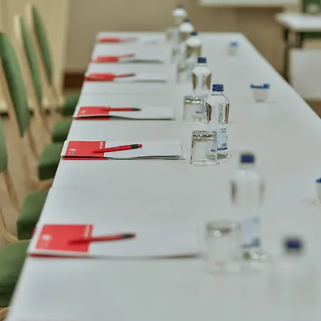 Hotel Ramada By Wyndham Taksim Istanboel