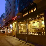 فندق Ramada By Wyndham Taksim