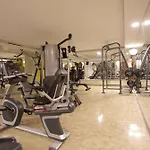 Ramada By Wyndham Taksim 4*