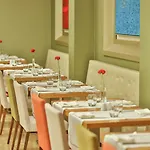 فندق Ramada By Wyndham Taksim اسطنبول